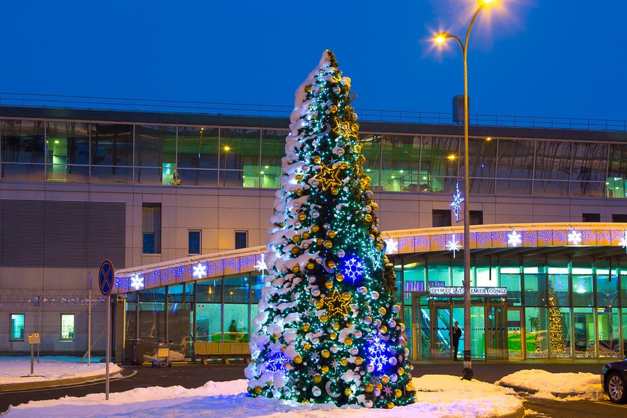 Новорічне оформлення аеропорту Бориспіль