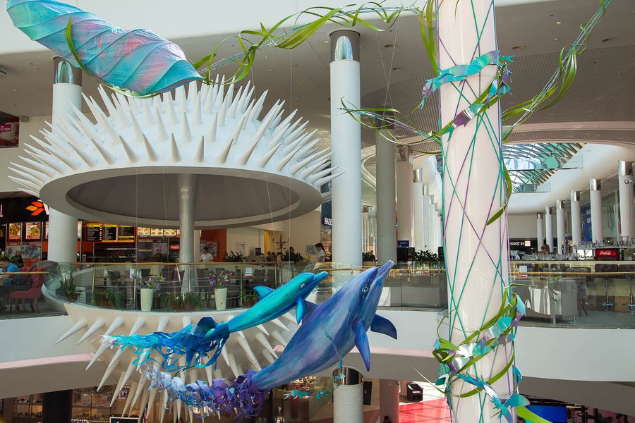 Летние декорации в ТРЦ Ocean Plaza 2017