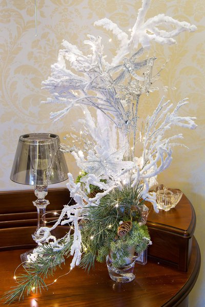 New Year's decoration "Flowers in the middle of winter"