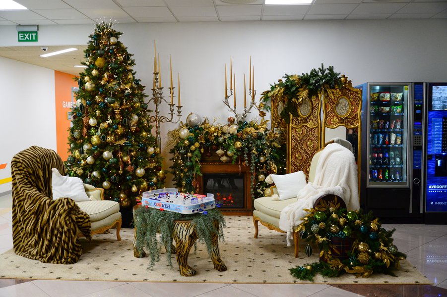 "Winter fun": decoration of the MHP office