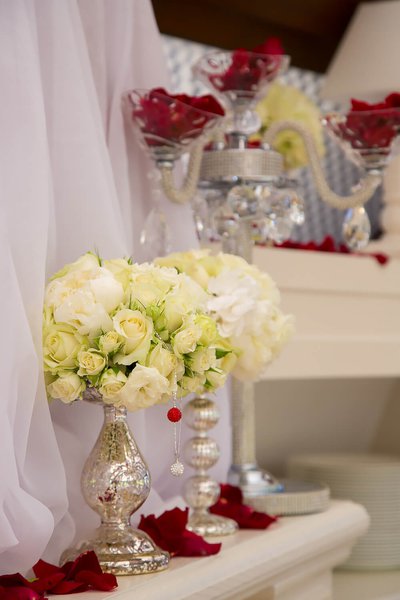 Wedding with Classical American Floral Design