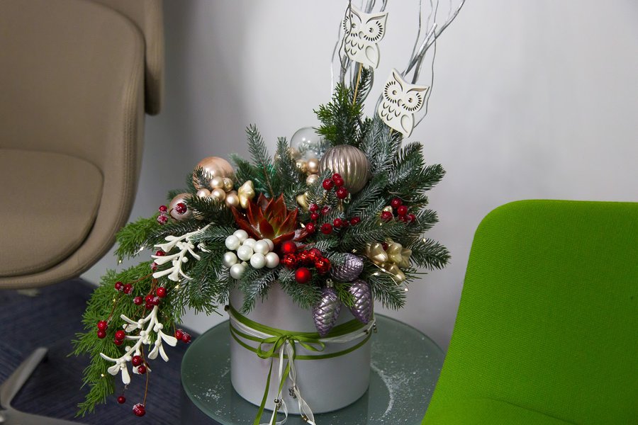 Christmas decoration for Sanofi office