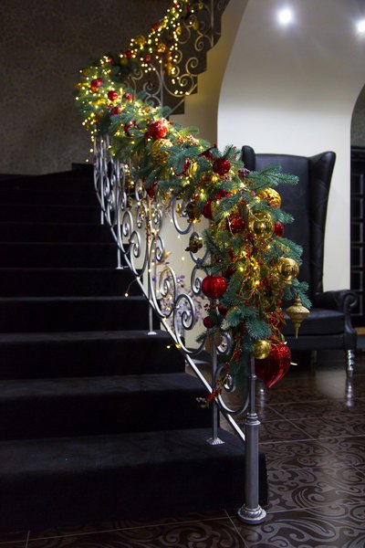 Christmas classics: private house decoration