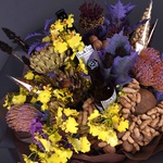 Original men's bouquet with beer and nuts
