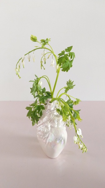 Floral Composition with dicenter in a heart vase