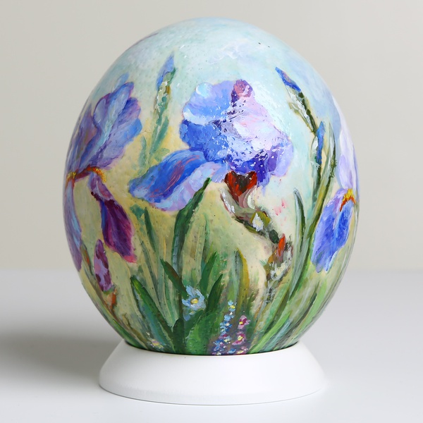 Painted egg "Blue irises"