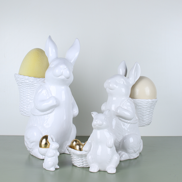 Ceramic rabbit with a basket, size M
