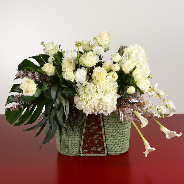 Floral composition "Marrakech" olive with hydrangea