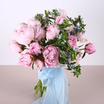 Bouquet of 25 peonies and oxypetalum