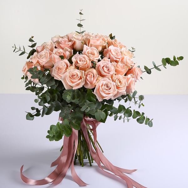 Bouquet of 35 cream roses Shimmer