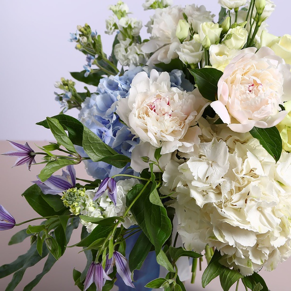 Summer bouquet white-blue L