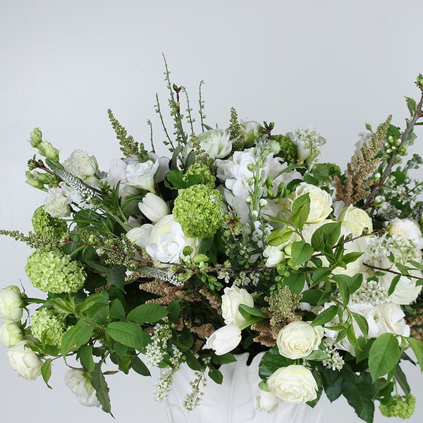 Bouquet Green and white oasis