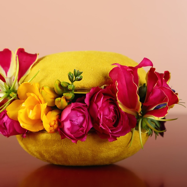 Composition in yellow macaroon S