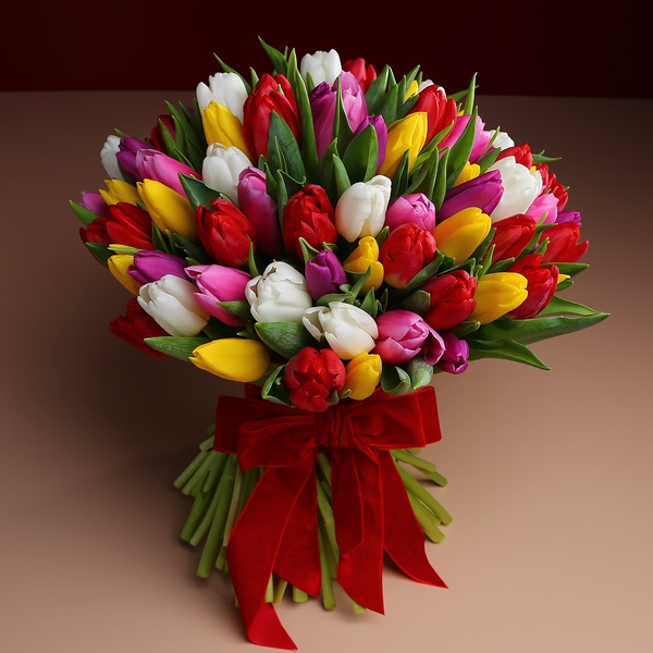 Bouquet of 101 tulips mix