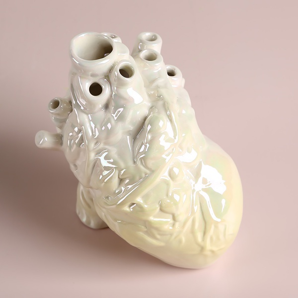 Керамическая ваза "Сердце" жемчужная