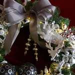 Christmas wreath white-silver