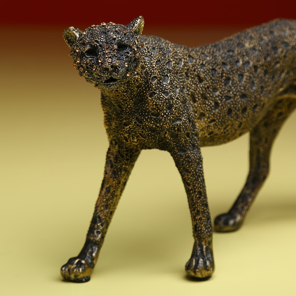 The "Cheetah" statuette is worth