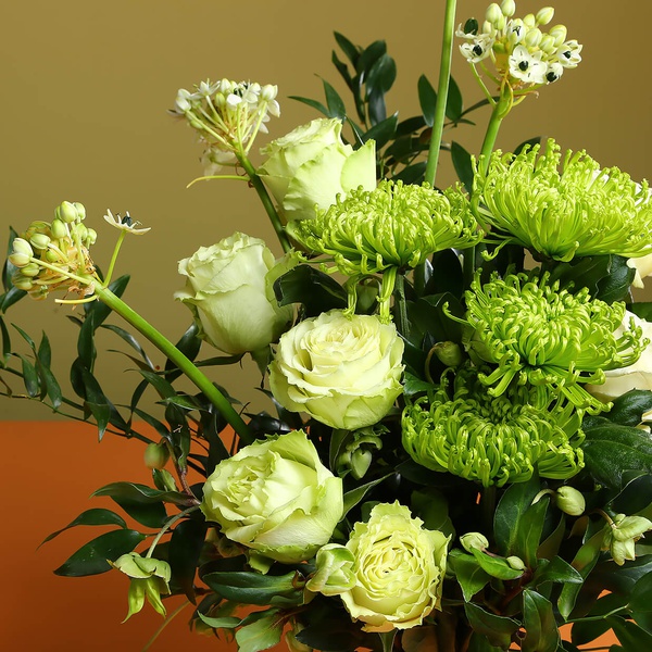 Bouquet in white and green colors for a men
