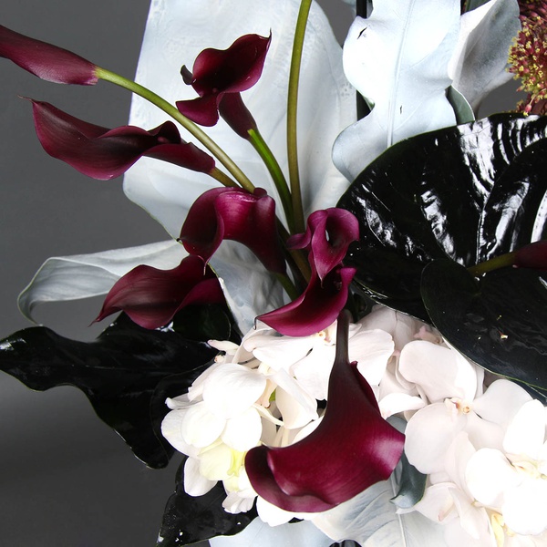 Stylish black and white men's bouquet