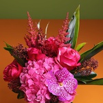 Bright bouquet with wanda