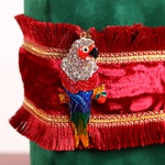 Gift wrapping "Parrot"