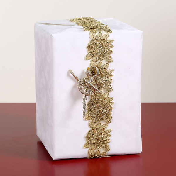 Gift wrapping ''Ballerina''