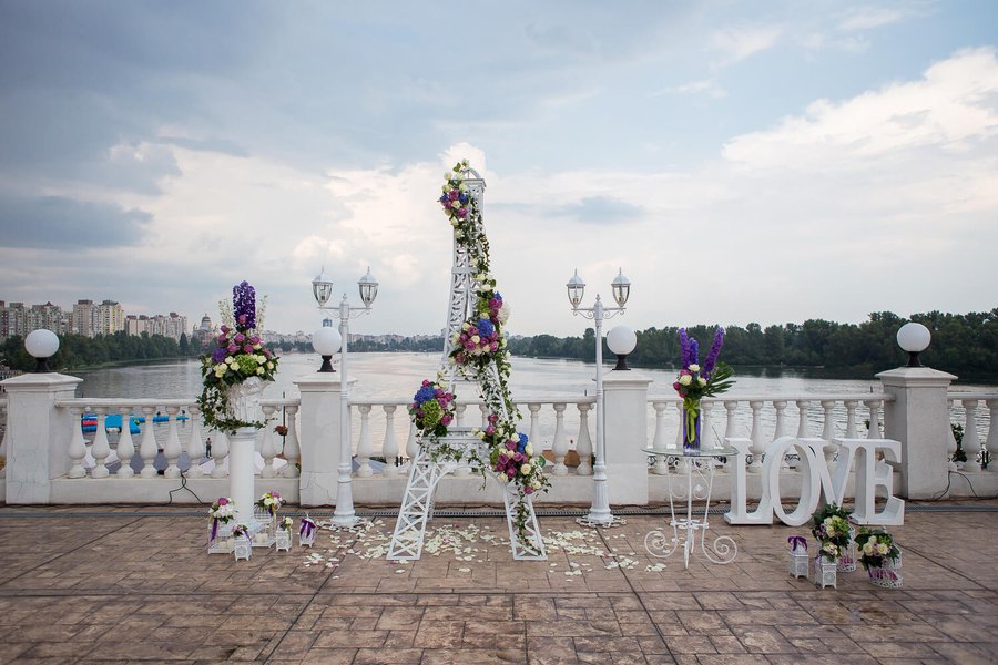 Весілля з аурою міста вічного кохання