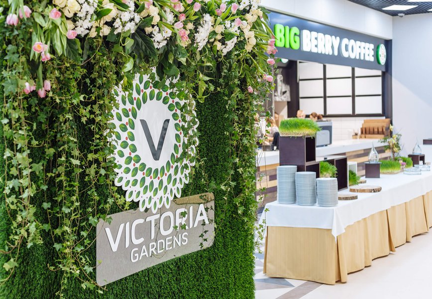 Фотозона для ТРЦ Victoria Gardens