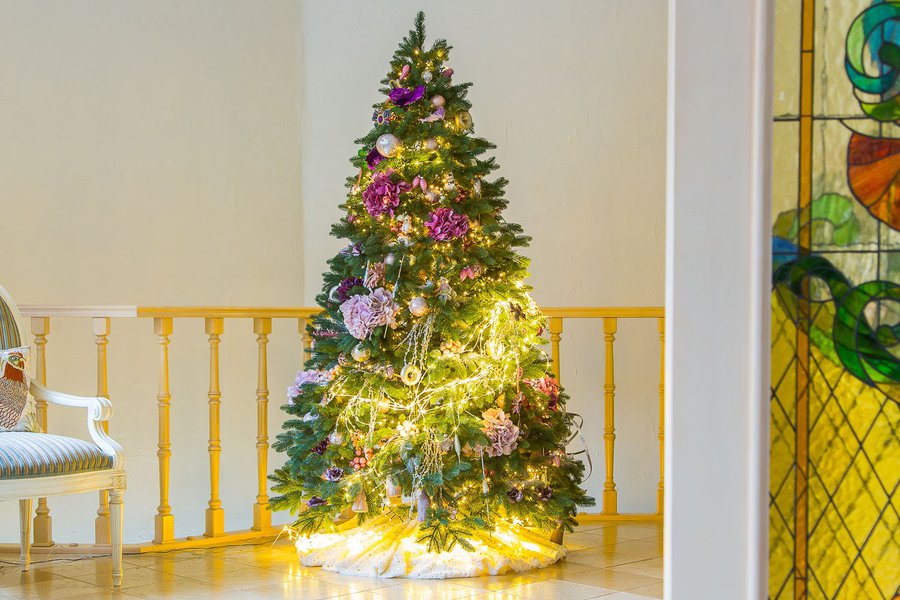 New Year's decoration "Flowers in the middle of winter"