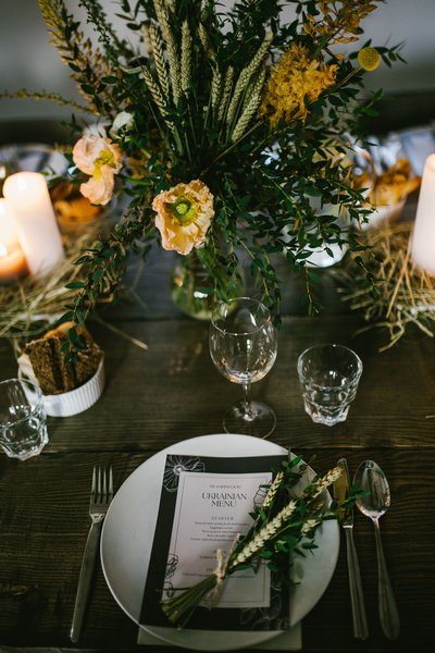 Портфолио: Ukrainian ethnic floral arrangement, but in the modern way