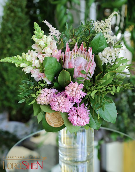 Interior bouquets