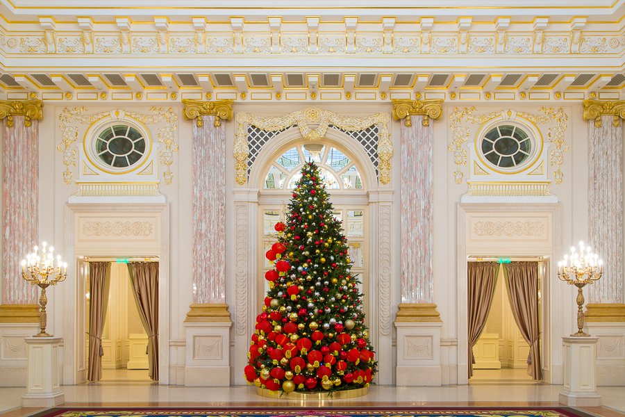 New Year's "Kung Fu Panda" for the Fairmont Grand Hotel
