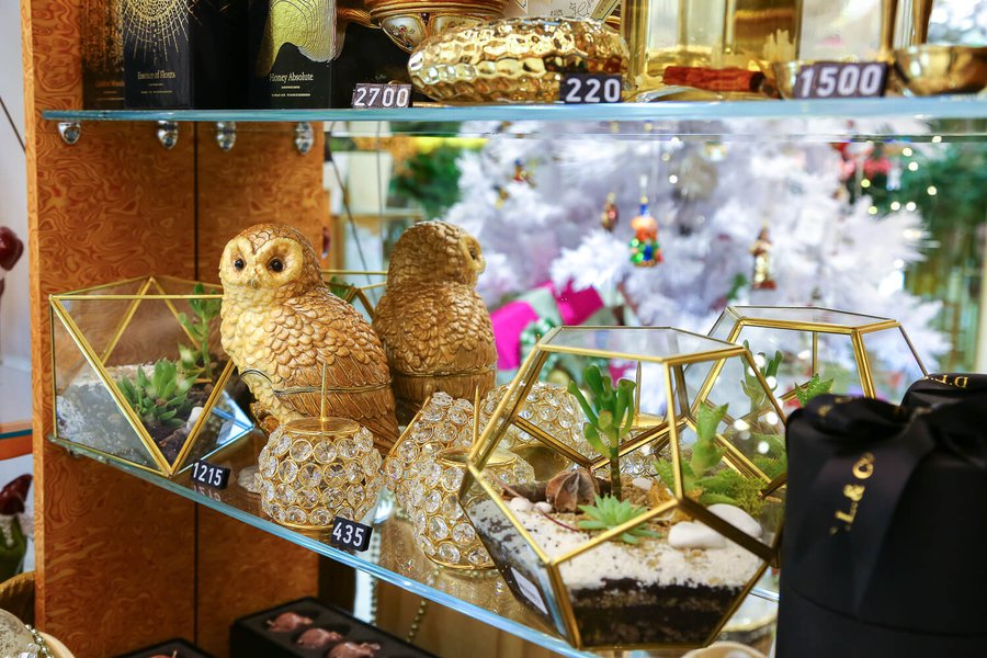 New Year Decoration for LoraShen Boutique at TSUM 2016