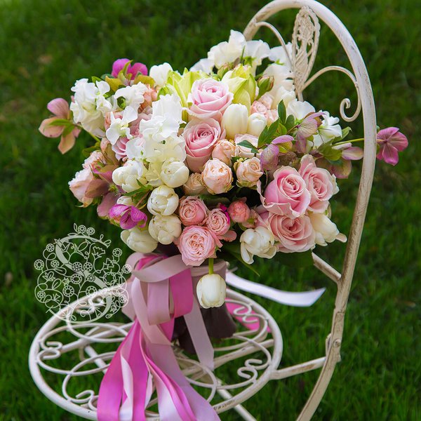 Collection of wedding bouquets