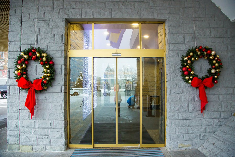 Новорічне оформлення готелю President Hotel 2018