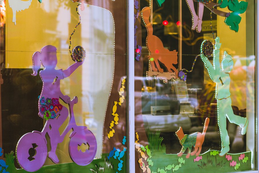 Autumn decorations for Roshen in Lviv 2015