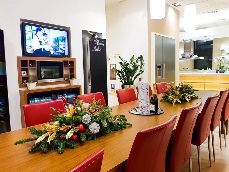 MIELE Boutique New Year Decoration 2018