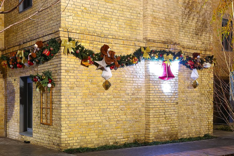 A modern classic for the Roshen Winter Village Christmas ice rink