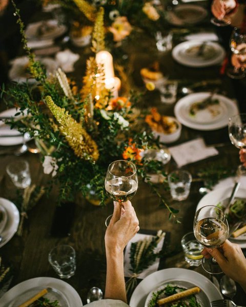 Портфолио: Ukrainian ethnic floral arrangement, but in the modern way