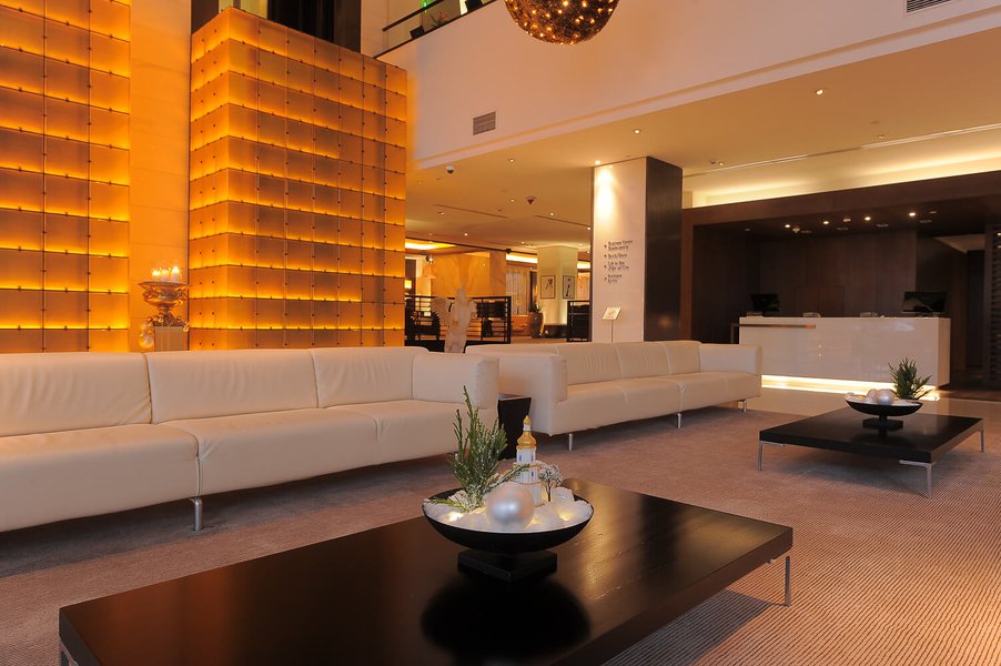 Новорічне оформлення готелю Hyatt Regency Kyiv 2015