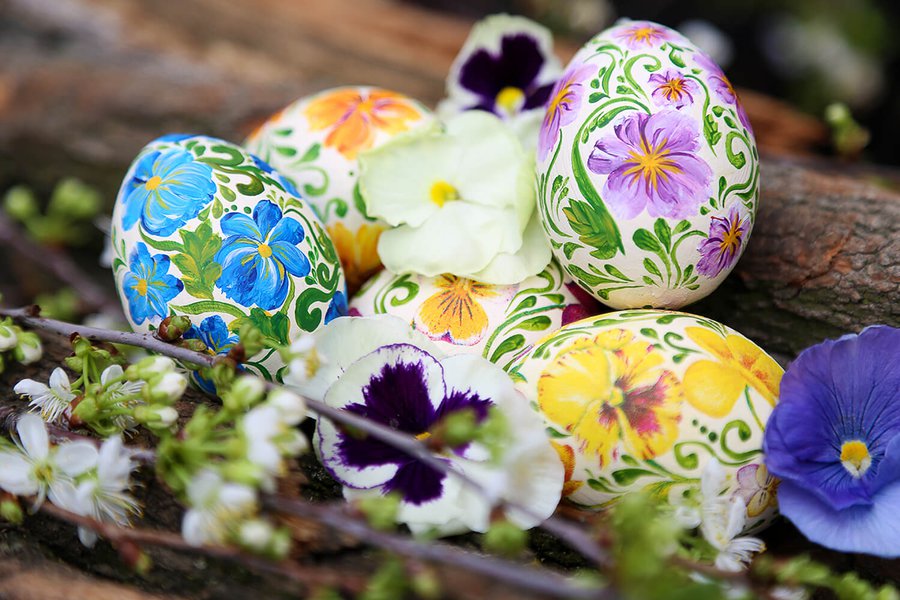 Easter collection of floristry and decor