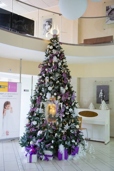 ISIDA Clinic New Year Decoration 2015