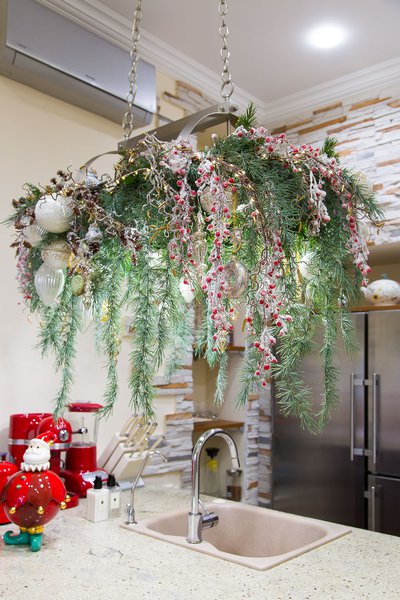 New Year's decoration "Flowers in the middle of winter"