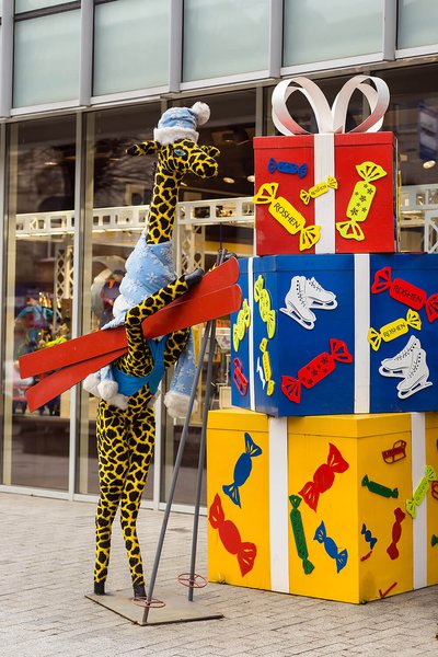 Winter decoration for Vinnytsia Roshen Store 2017