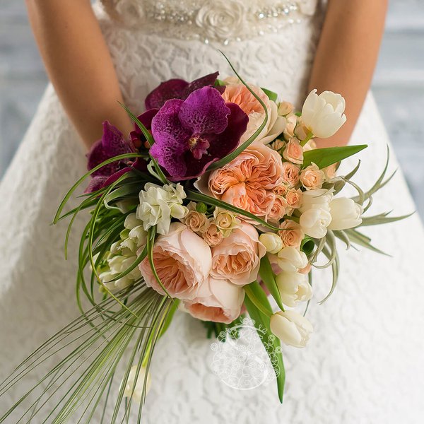 Collection of wedding bouquets