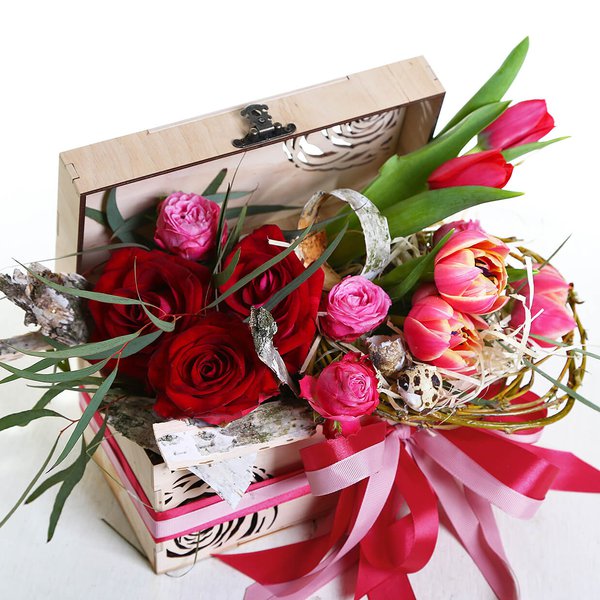 Easter collection of floristry and decor