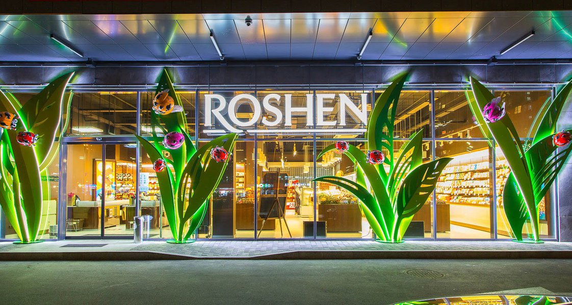 Вітрина «Ода літу» для магазина Roshen