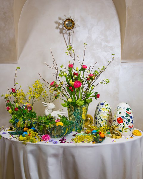 Великоднє сервірування "Яскраві моменти у колі родини"