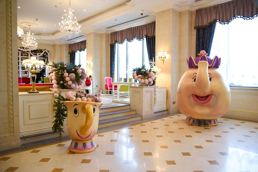 Новогоднее оформление отеля Fairmont 2018