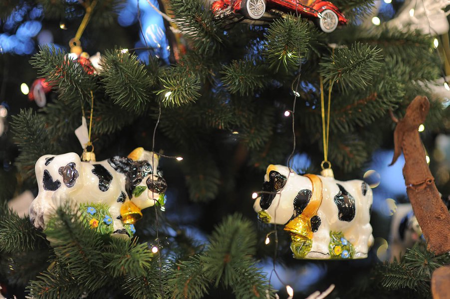 New Year Decoration for LoraShen Boutique at Hyatt Regency Kyiv 2016